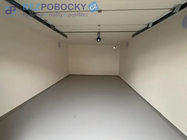 Prodej garáže, Havlíčkův Brod, 27 m2