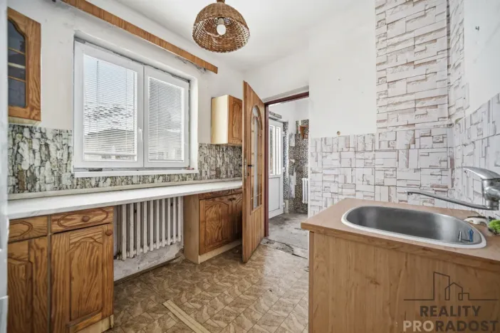 Prodej rodinného domu, Loučeň, 170 m2