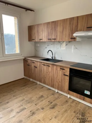 Prodej bytu 1+1, Ústí nad Labem, Jindřicha Plachty, 33 m2