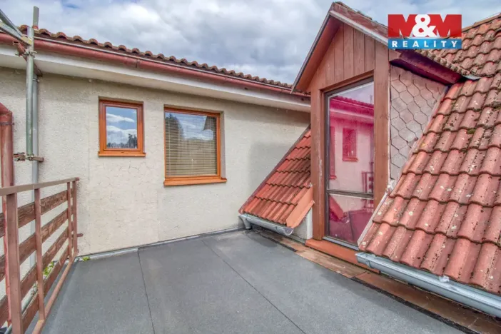 Prodej rodinného domu, Lnáře, 205 m2