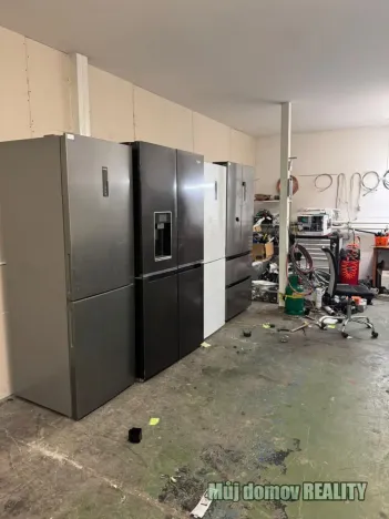 Pronájem skladu, Praha - Uhříněves, Kašperská, 30 m2