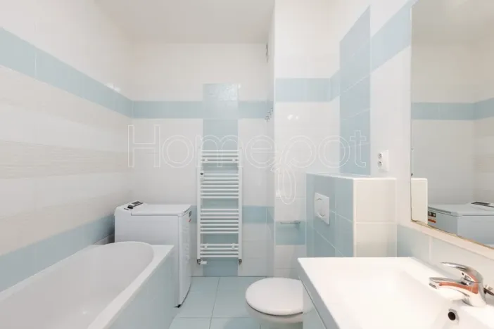 Pronájem bytu 2+kk, Praha, Bermanova, 51 m2