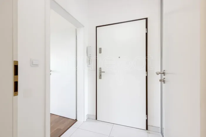 Pronájem bytu 2+kk, Praha, Bermanova, 51 m2