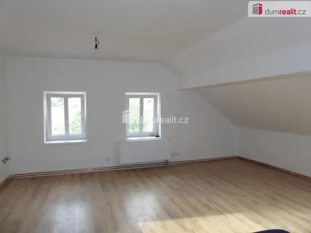 Prodej bytu 2+kk, Hrádek nad Nisou, Tovární, 62 m2