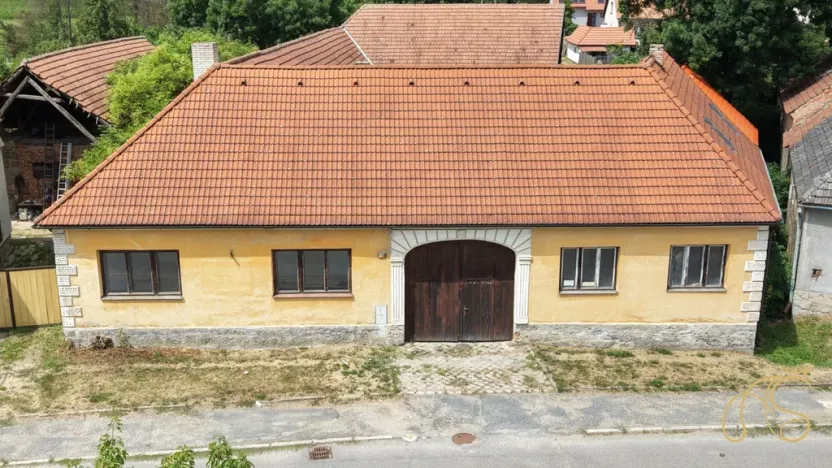 Prodej rodinného domu, Budišov, 678 m2