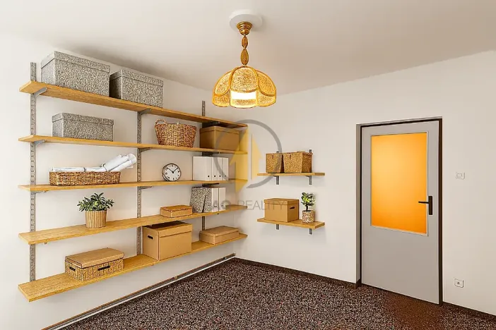 Pronájem skladu, Jičín, 18 m2