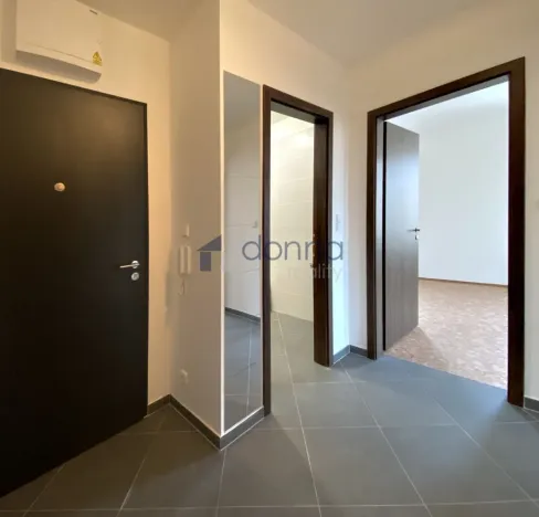 Pronájem bytu 2+kk, Praha, Ondrákové, 51 m2