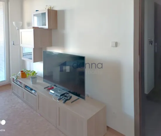 Pronájem bytu 2+kk, Praha, Ondrákové, 51 m2