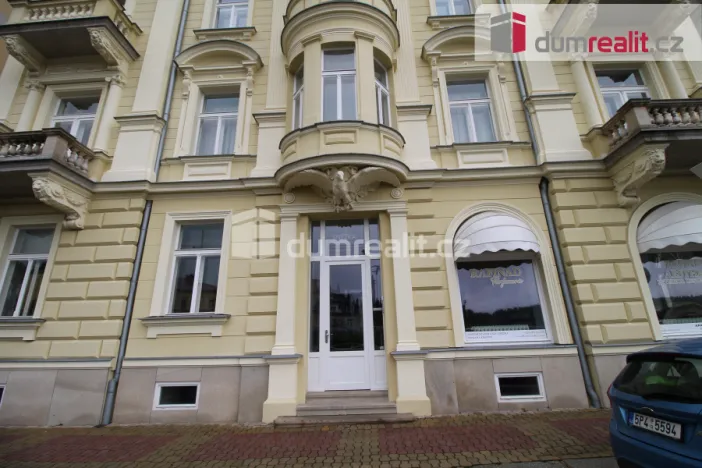 Prodej bytu 2+kk, Mariánské Lázně, Masarykova, 68 m2