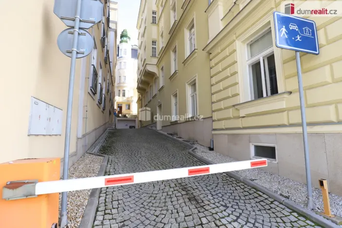Prodej bytu 2+kk, Mariánské Lázně, Masarykova, 68 m2