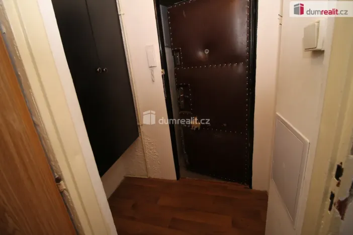 Pronájem bytu 1+1, Karlovy Vary - Rybáře, Lad. Koubka, 45 m2