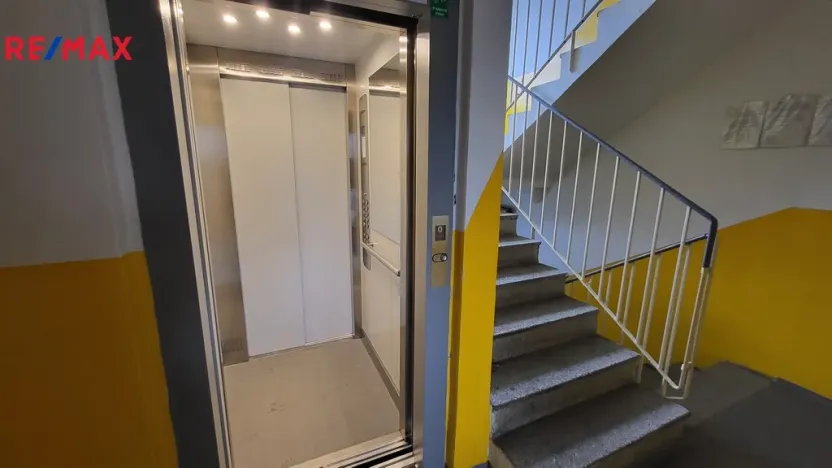 Pronájem bytu 2+1, Olomouc - Nová Ulice, Stiborova, 44 m2