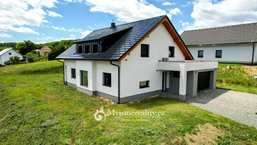 Prodej rodinného domu, Dobrkovice, 231 m2