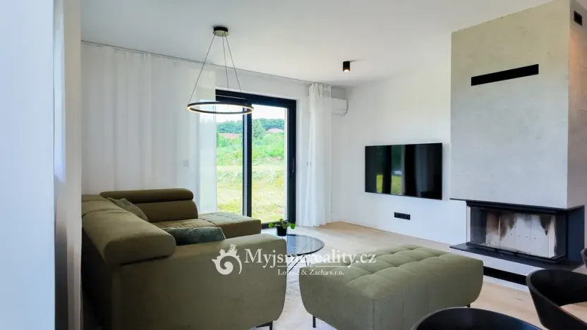 Prodej rodinného domu, Dobrkovice, 231 m2