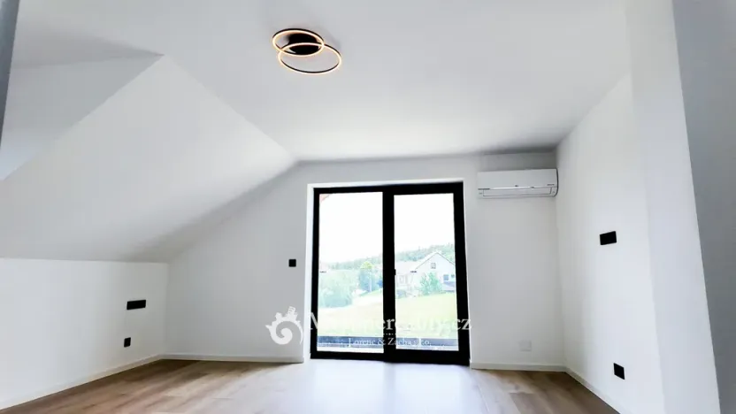 Prodej rodinného domu, Dobrkovice, 231 m2