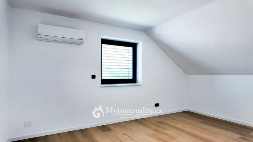 Prodej rodinného domu, Dobrkovice, 231 m2