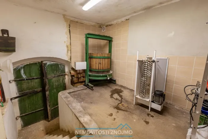Prodej vinného sklepa, Dobšice, Leska, 25 m2