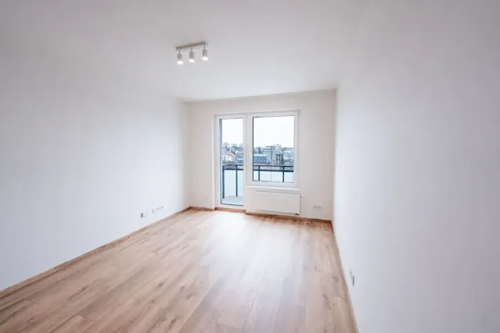 Pronájem bytu 2+kk, Praha - Strašnice, Strančická, 44 m2