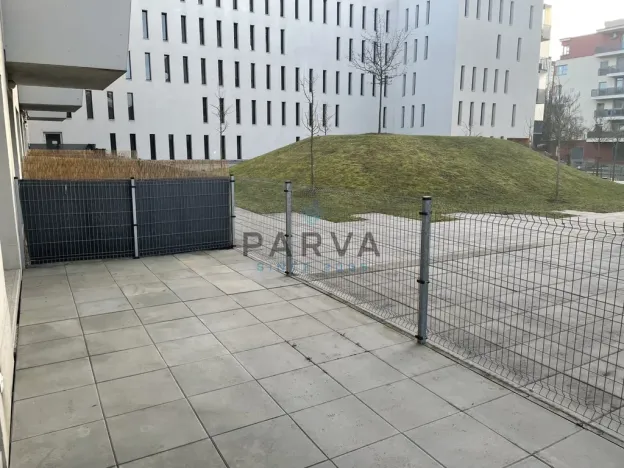 Pronájem bytu 2+kk, Plzeň - Severní Předměstí, Na Chmelnicích, 77 m2