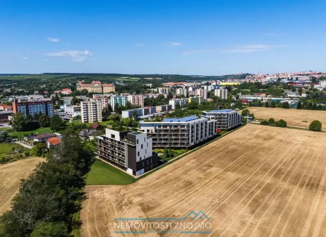 Prodej bytu 2+kk, Znojmo, Holandská, 47 m2