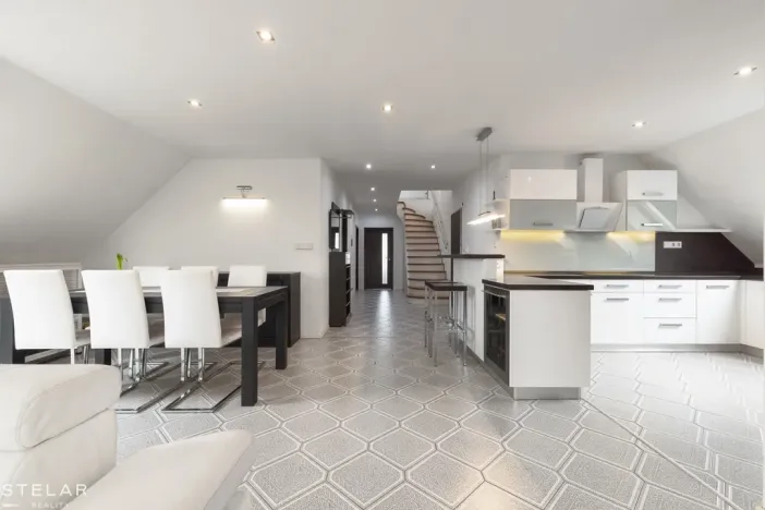 Prodej bytu 5+kk, Opava - Předměstí, Máchova, 185 m2