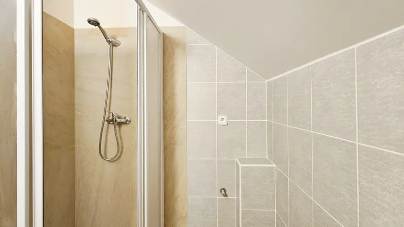 Pronájem bytu 1+kk, Třebotov, Hlavní, 36 m2