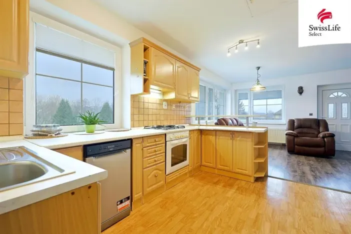 Prodej rodinného domu, Žákava, 200 m2