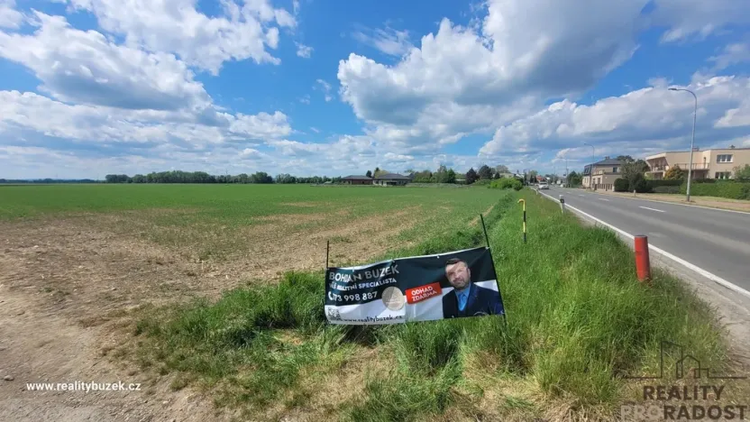Prodej pozemku pro bydlení, Uničov, 3952 m2