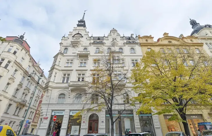 Pronájem bytu 4+1, Praha - Staré Město, Pařížská, 151 m2