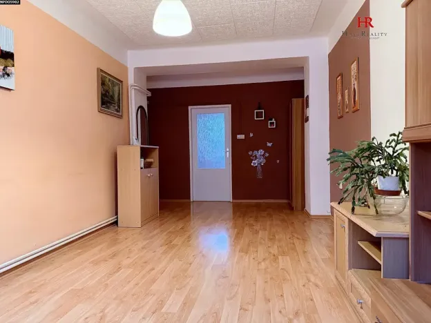 Prodej bytu 2+1, Sázava, Sídliště 9. května, 57 m2