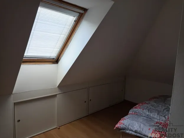 Pronájem bytu 2+1, Praha, Doudova, 64 m2