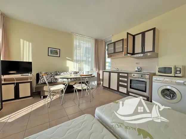 Prodej bytu 2+kk, Nesebar, Bulharsko, 57 m2