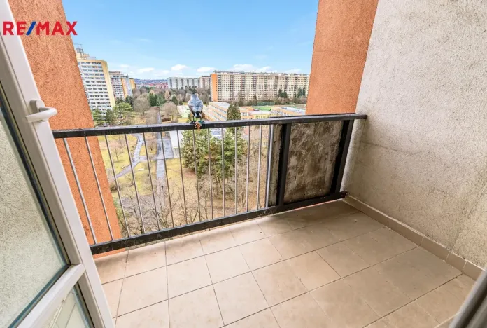 Pronájem bytu 3+1, Praha - Kobylisy, Famfulíkova, 67 m2