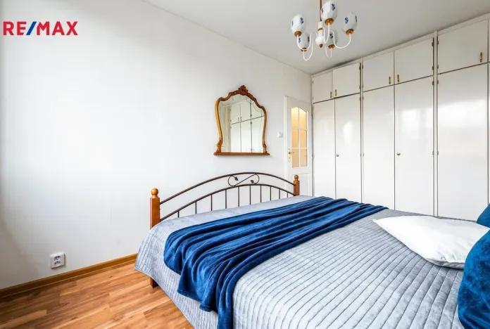 Pronájem bytu 3+1, Praha - Kobylisy, Famfulíkova, 67 m2