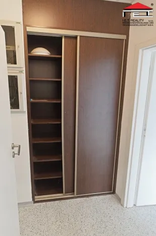 Pronájem obchodního prostoru, Praha - Hloubětín, Poděbradská, 115 m2