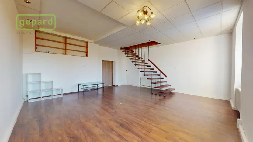 Prodej atypického bytu, Ústí nad Labem - Ústí nad Labem-centrum, Králova výšina, 104 m2