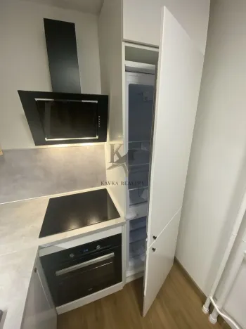 Pronájem bytu 2+1, Ostrava, Ivana Sekaniny, 58 m2