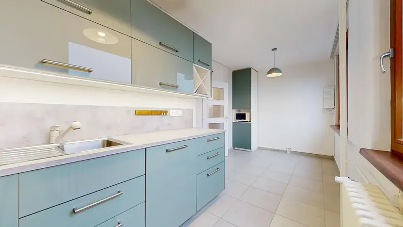 Pronájem bytu 3+1, Praha - Střížkov, Děčínská, 87 m2