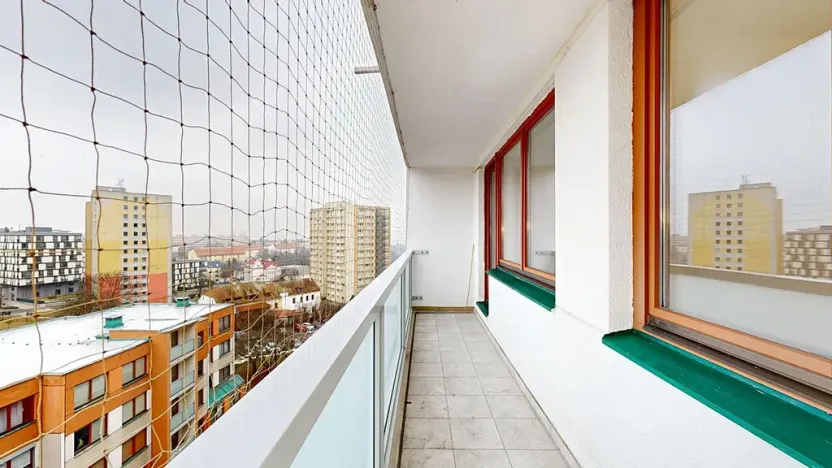 Pronájem bytu 3+1, Praha - Střížkov, Děčínská, 87 m2