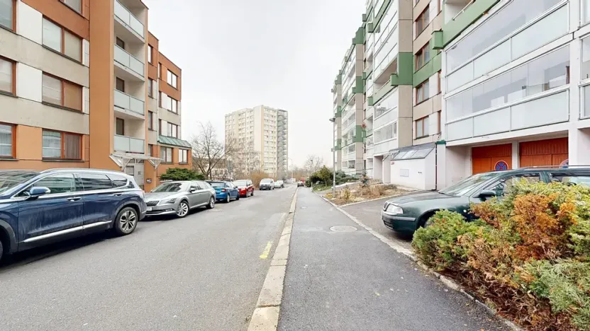 Pronájem bytu 3+1, Praha - Střížkov, Děčínská, 87 m2