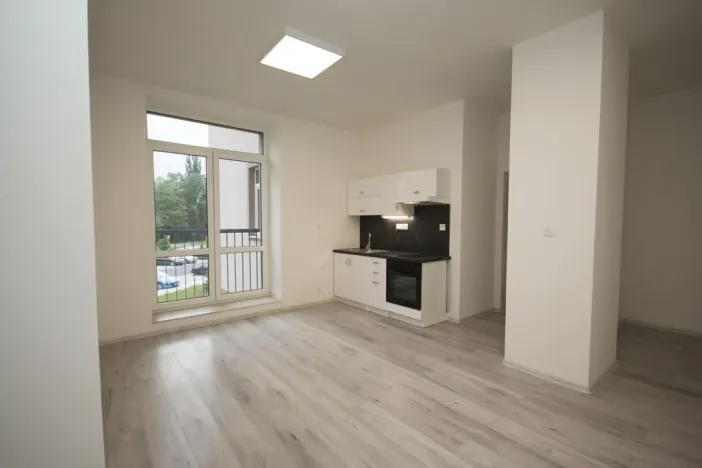 Pronájem bytu 1+kk, Milovice - Mladá, Slepá, 35 m2