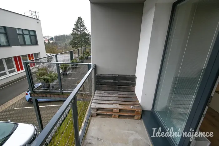 Pronájem bytu 1+1, Hovorčovice, U Špýcharu, 24 m2