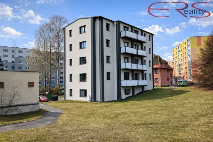 Pronájem bytu 2+kk, Jablonec nad Nisou - Mšeno nad Nisou, Mládí, 46 m2