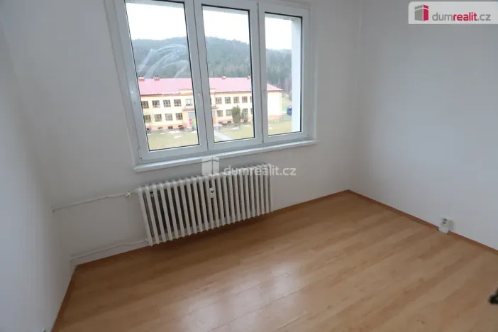 Prodej bytu 2+1, Hroznětín, Sídliště, 64 m2
