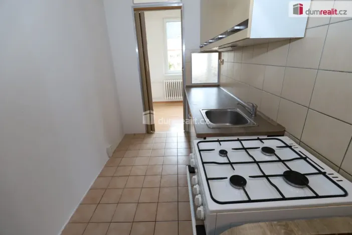 Prodej bytu 2+1, Hroznětín, Sídliště, 64 m2