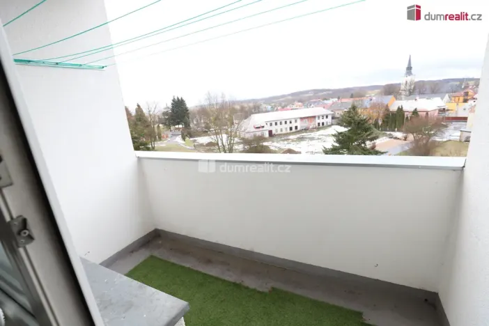 Prodej bytu 2+1, Hroznětín, Sídliště, 64 m2