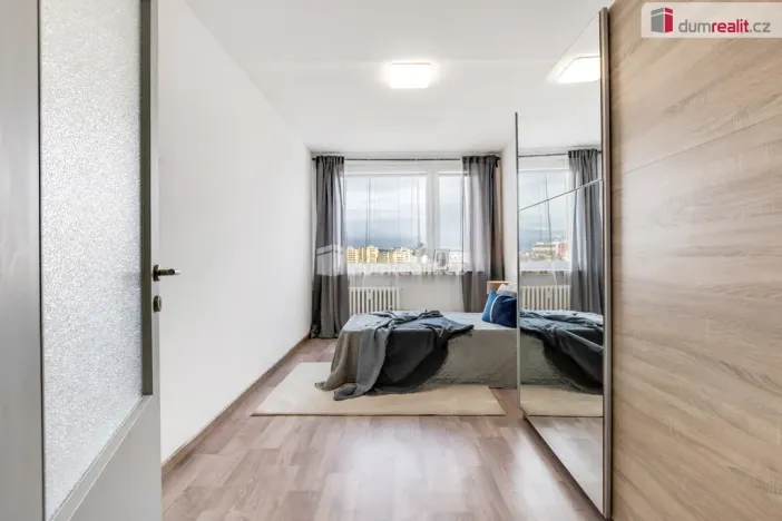 Prodej bytu 3+1, Praha - Stodůlky, Zázvorkova, 82 m2