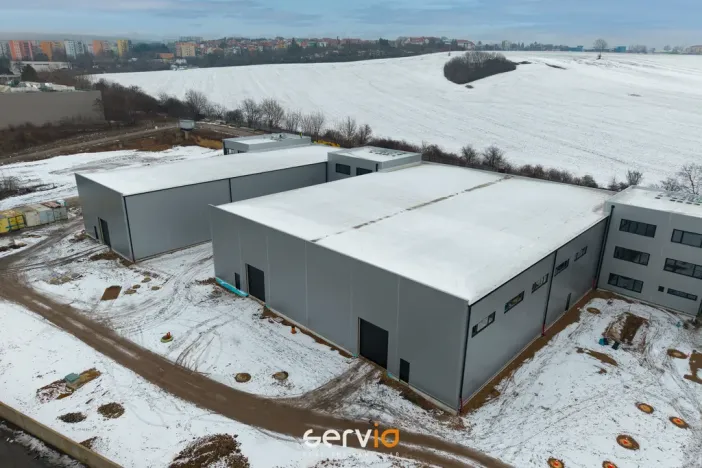 Pronájem skladu, Brno, Zaoralova, 4828 m2