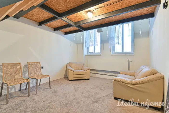 Pronájem bytu 1+1, Brno, Sirotkova, 38 m2