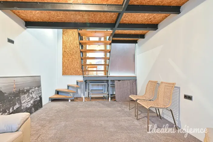 Pronájem bytu 1+1, Brno, Sirotkova, 38 m2